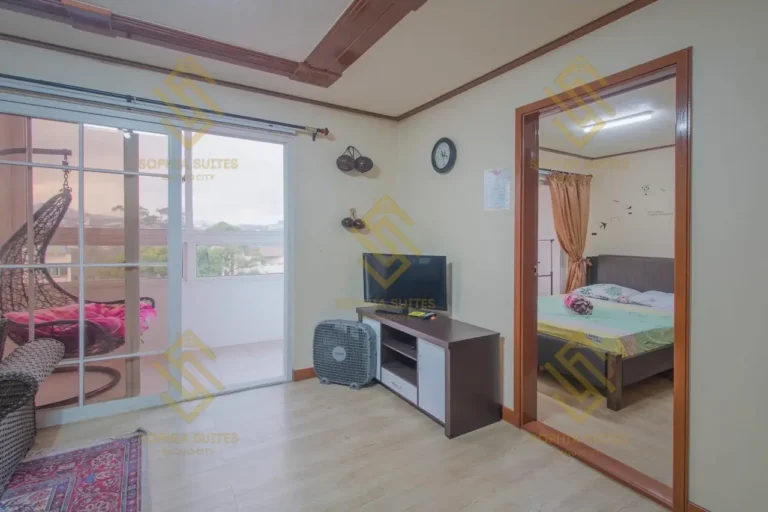ZONEVIL-CONDO-UNIT-C57-3