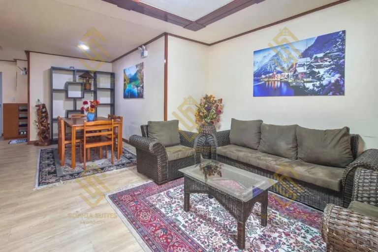 ZONEVIL-CONDO-UNIT-C57-4